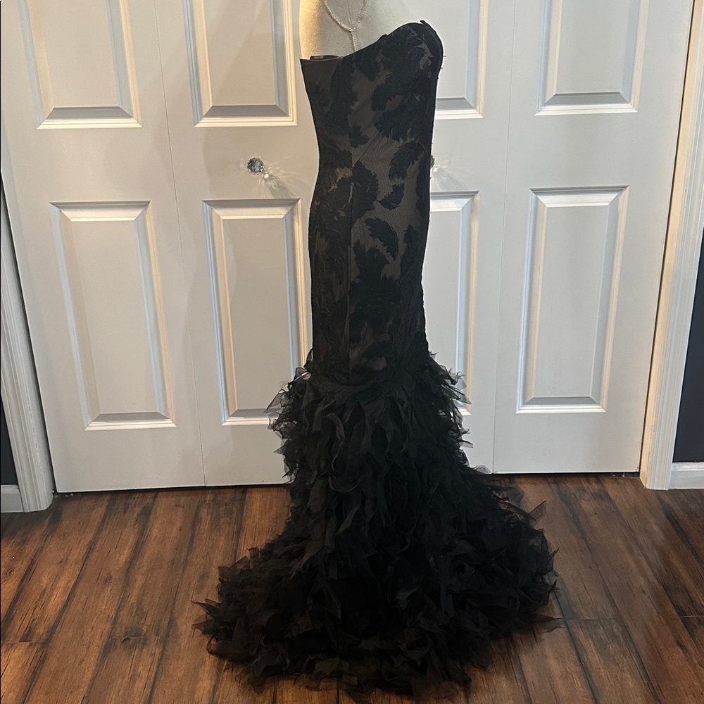 Tadashi Shoji Black and Gold Lace Dress, NWOT - Picture 4 of 9